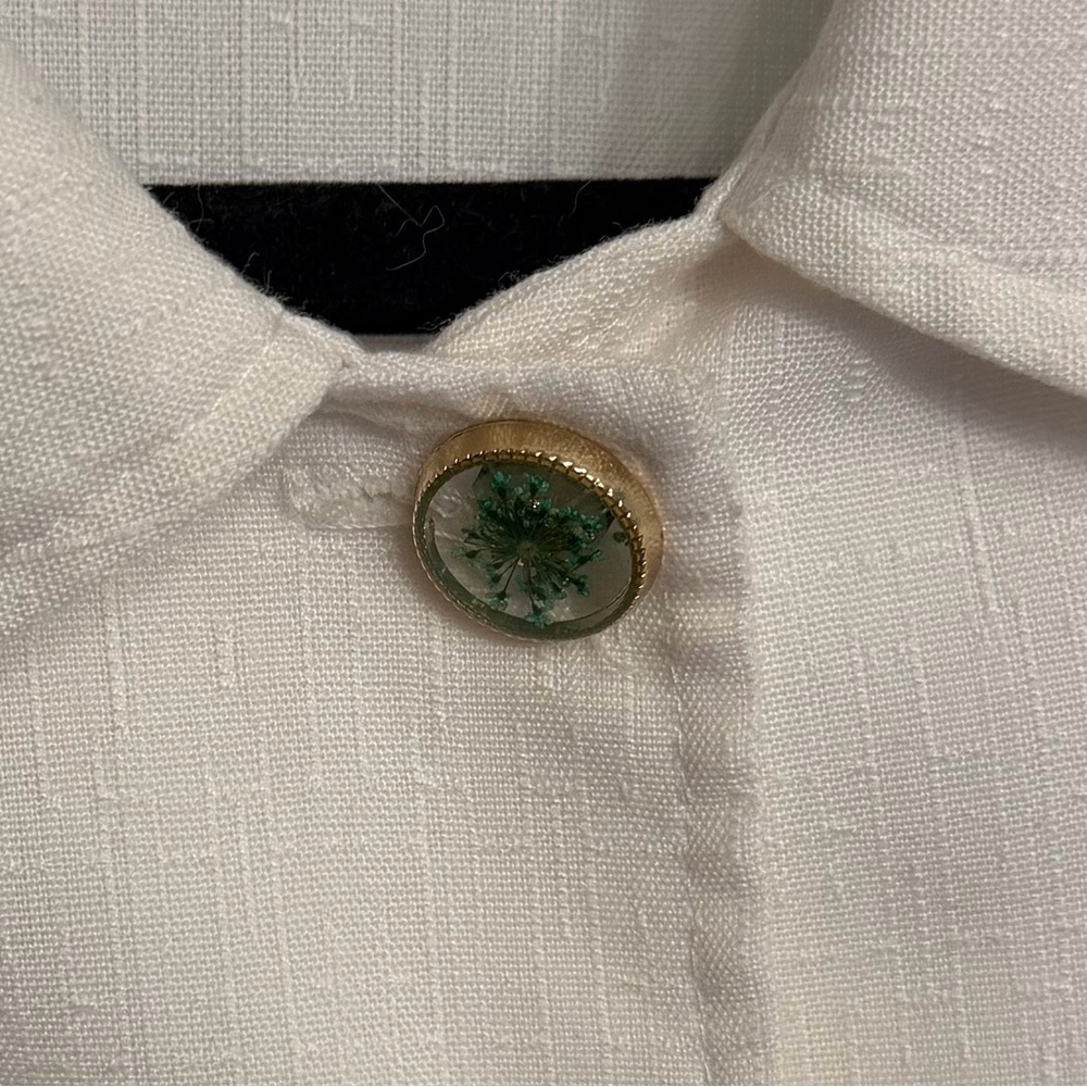Dressbarn Ivory Blouse with Green Accents - Picture 3 of 3
